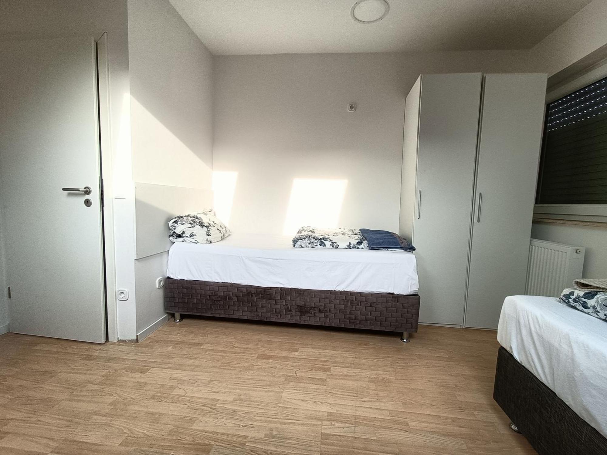 FMI Gästehaus Raunheim Zimmer foto